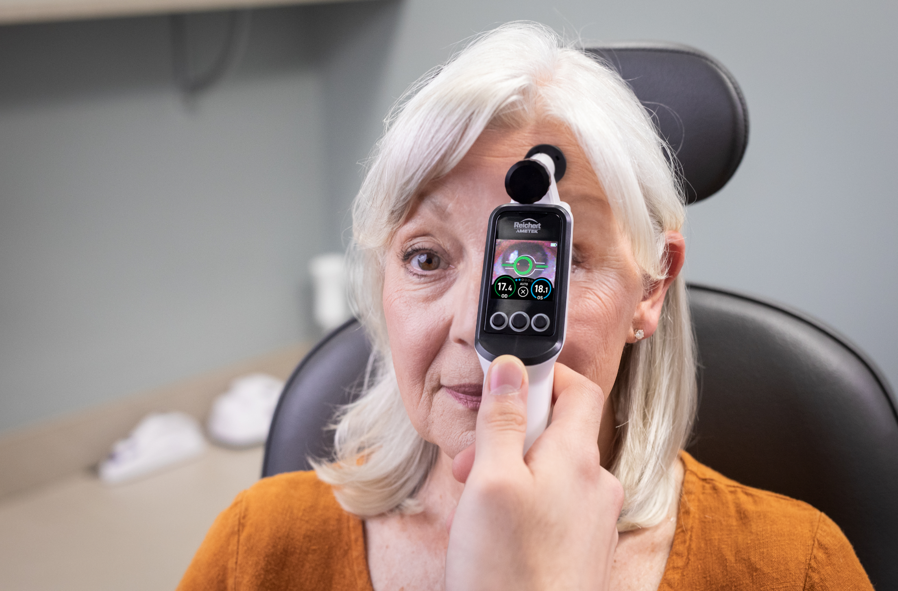 Reichert Exam Room Tono-Vera Tonometer