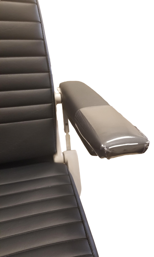 Reliance Supplies Reliance Armrest Covers (Plastic)